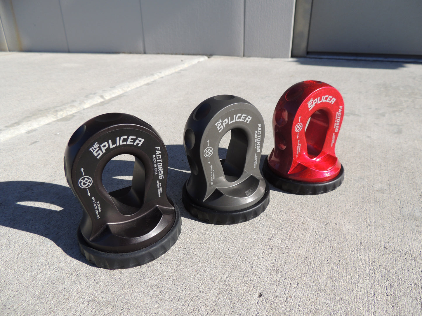 ~(1 lbs. 4X4X4)~ SPLICER 3/8-1/2 IN SYNTHETIC ROPE SPLICE-ON SHACKLE MOUNT GRAY