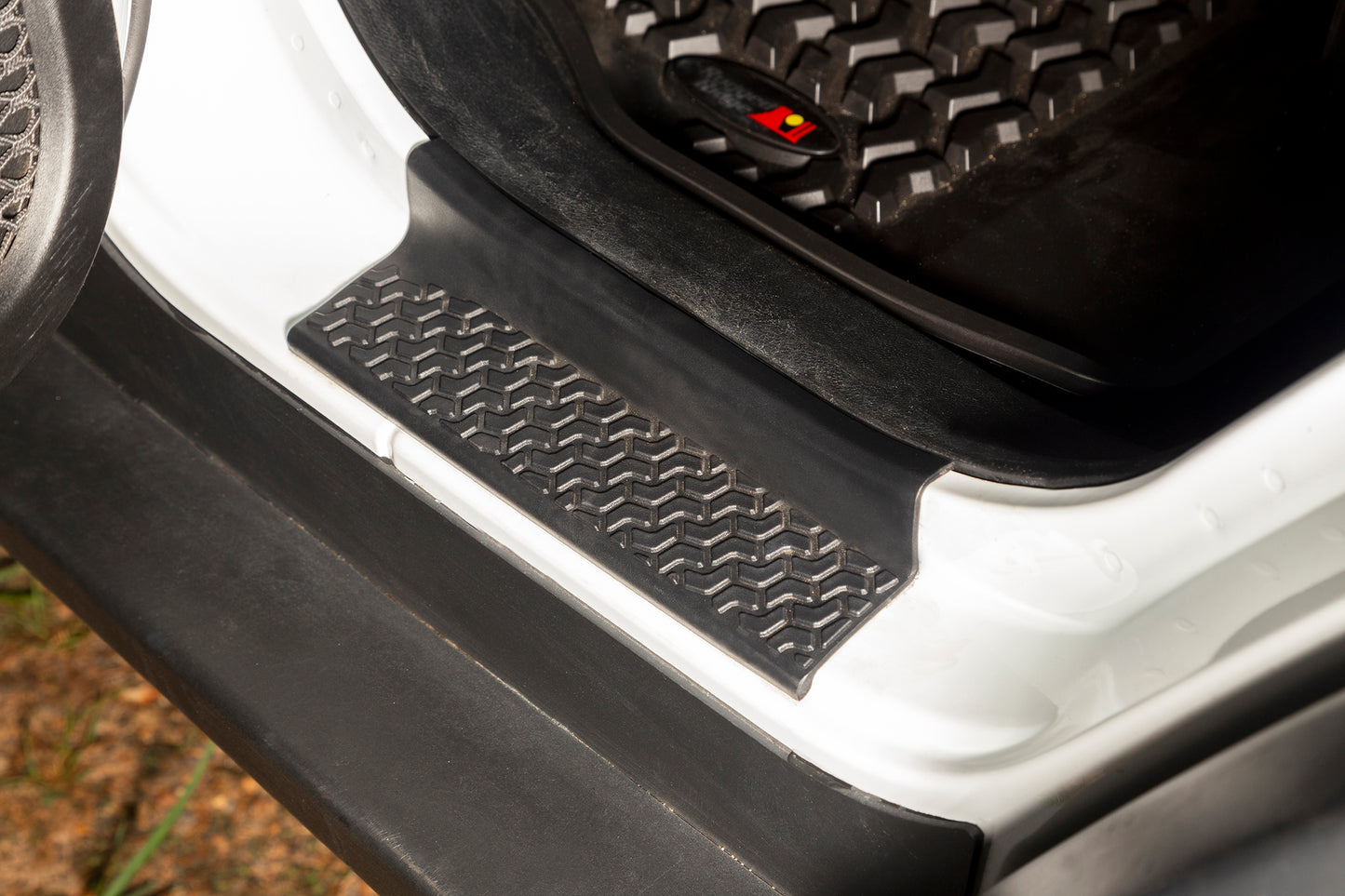 ~(2 lbs. 26X4X2)~ All Terrain Entry Guard Kit 18-21 Jeep Wrangler 20-21 Gladiator JT