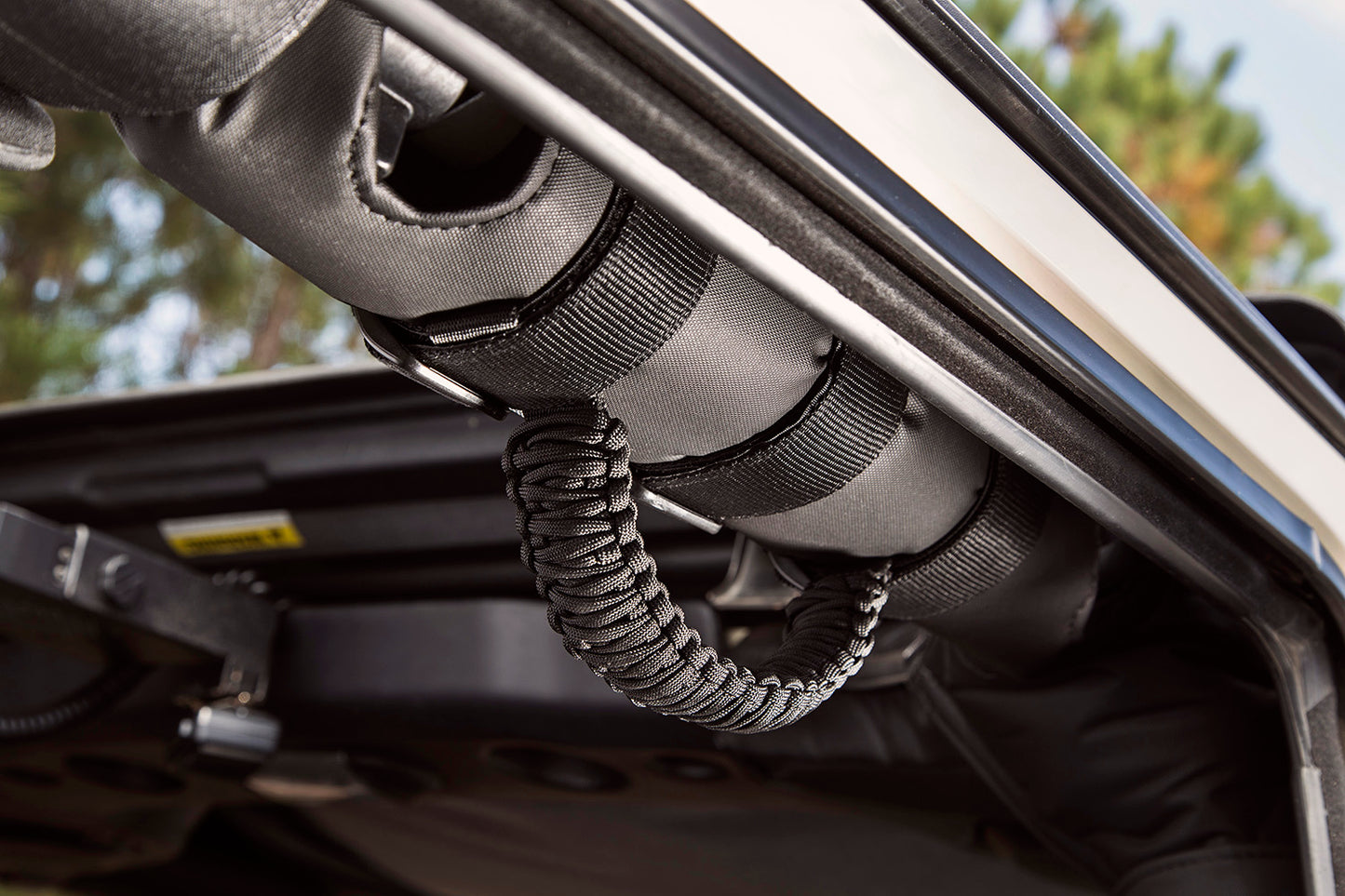 ~(0.8 lbs. 13X6X4)~ Grab Handle Kit Paracord Black Black 55-21 Jeep CJ Wrangler Gladiator