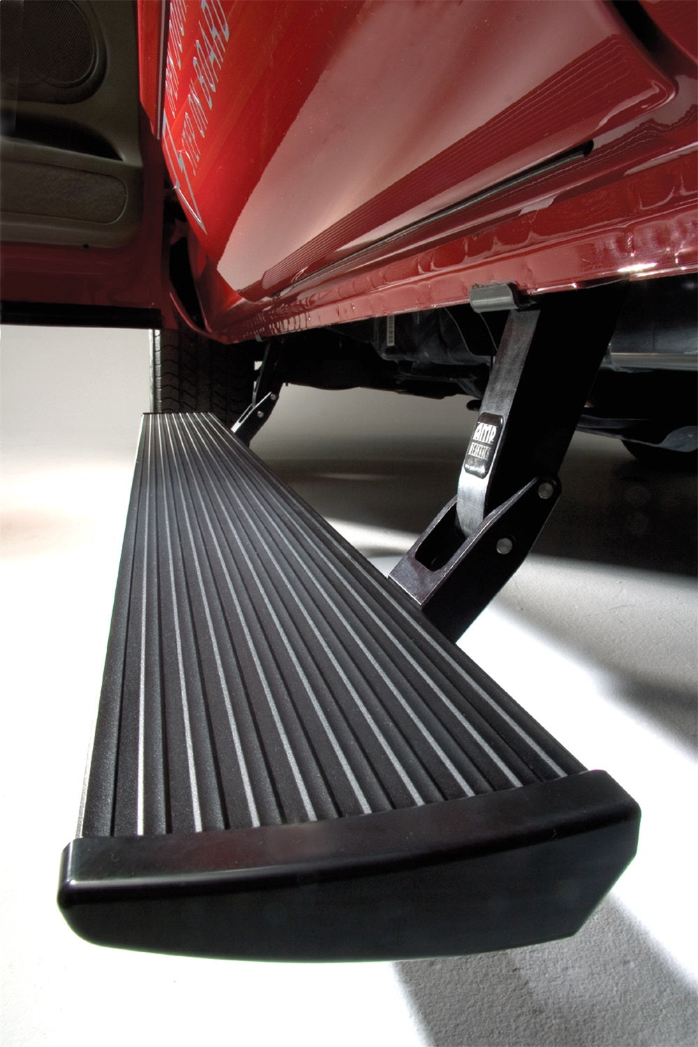 ~(46 lbs. 81X13X8)~ PowerStep - Plug-N-Play Black  Plug N Play System - includes OEM style illuminationRequires minor cutting on Double Cab